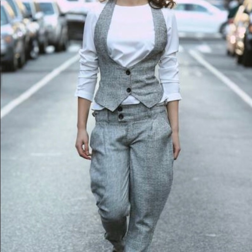 Low Waisted Saddle Pants
